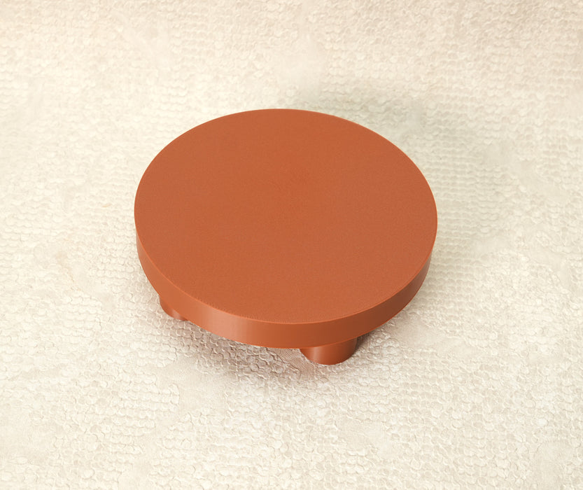 “Mesa” round pot stand with short legs
