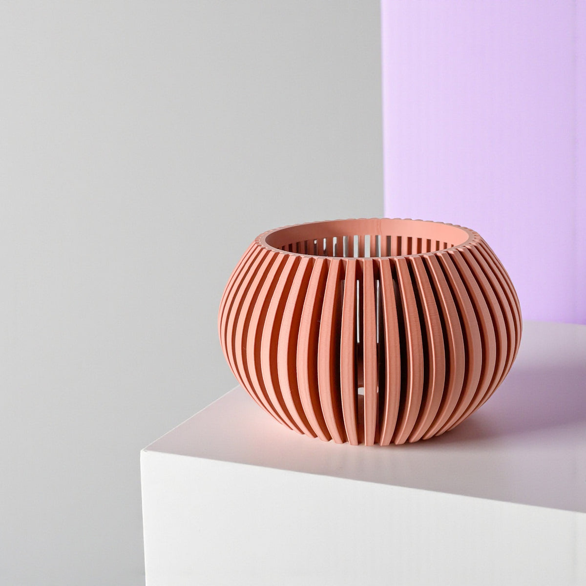 Rakor rounded vertical slats ventilated orchid pot, top opening view