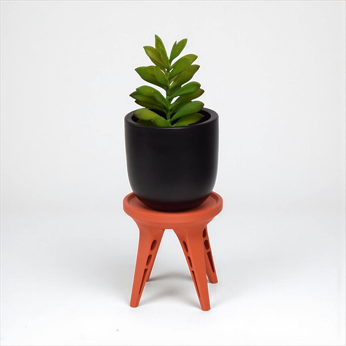 Plant Stand "AeroFour" – 3D Printed Pot Riser with Modern Sculptural Legs