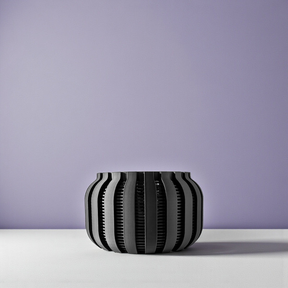 Avix ventilated orchid pot with rounded ribs, front view