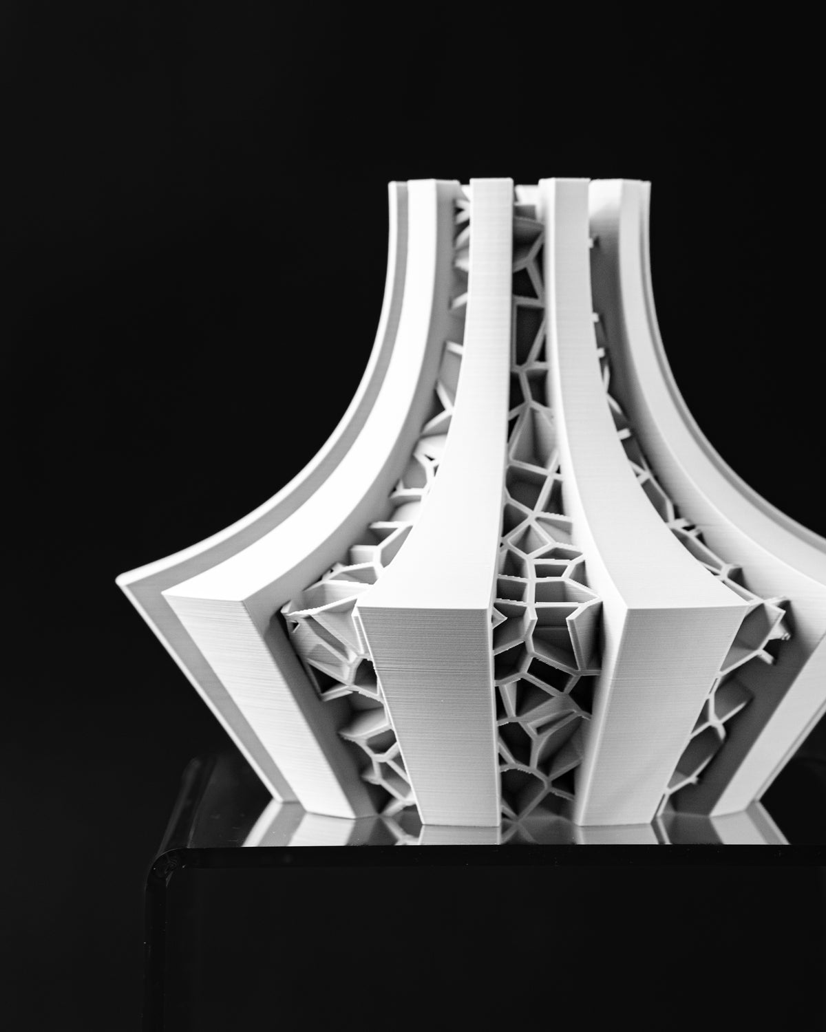 Arkan Short short wide vase for flowers, product view 3
