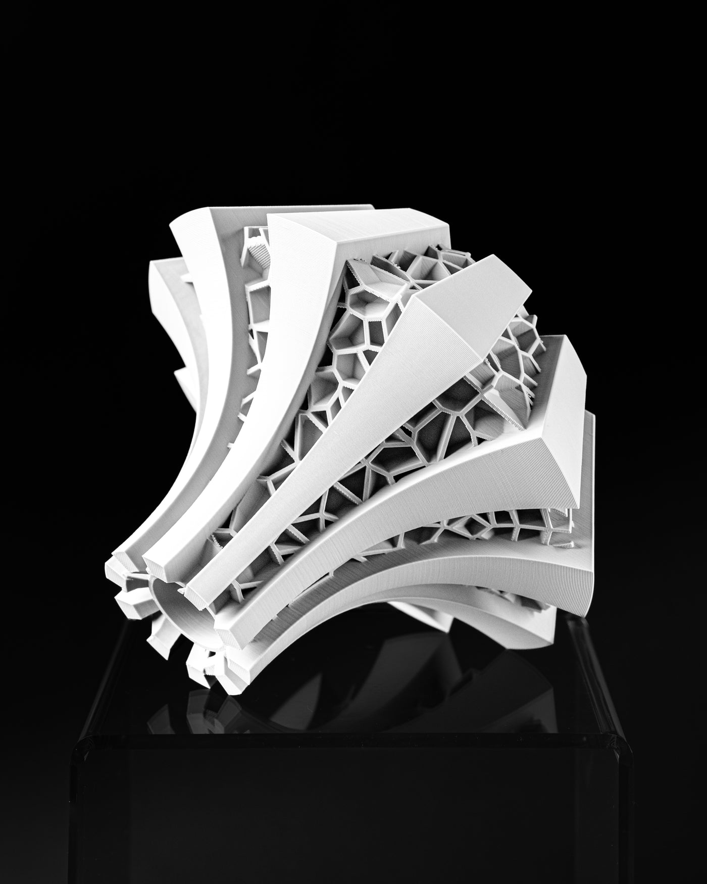Arkan Short short wide vase for flowers, product view 6