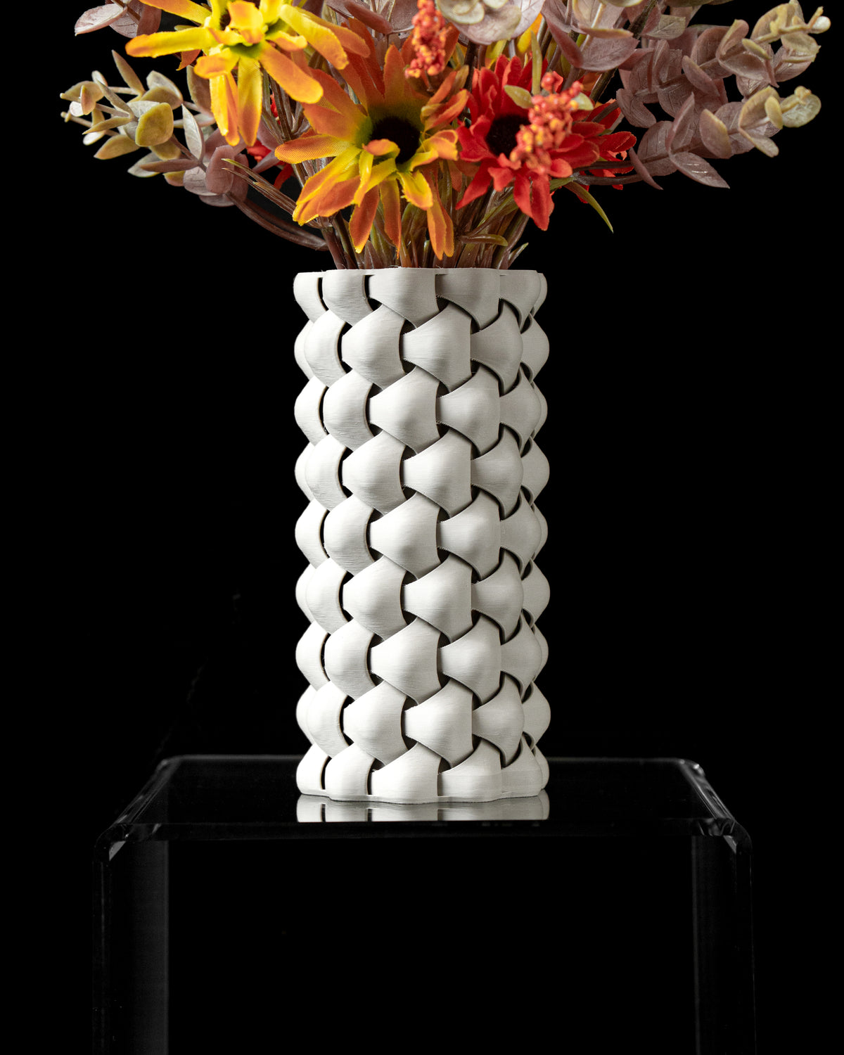 Tri-weave woven-pattern cylinder vase for flowers, product view 1