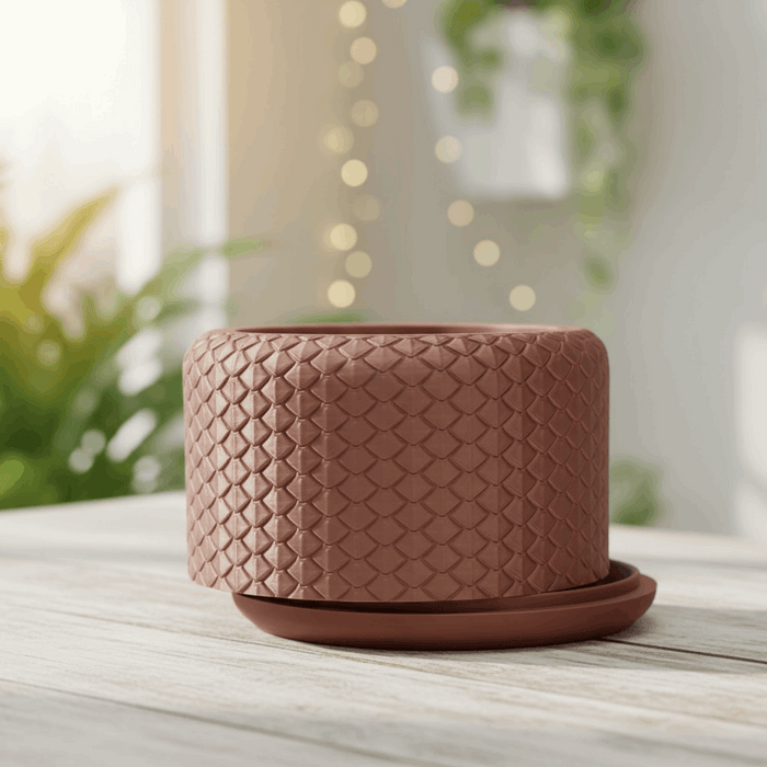 Planter «Pelta” by Viviero3D – Modern 3D Printed Planter, Sculptural Scaly Plant Pot, Textured Design
