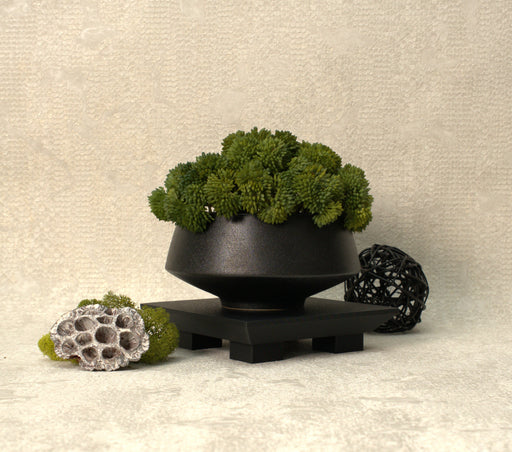 “Nori” plant pot stand styled with indoor planter