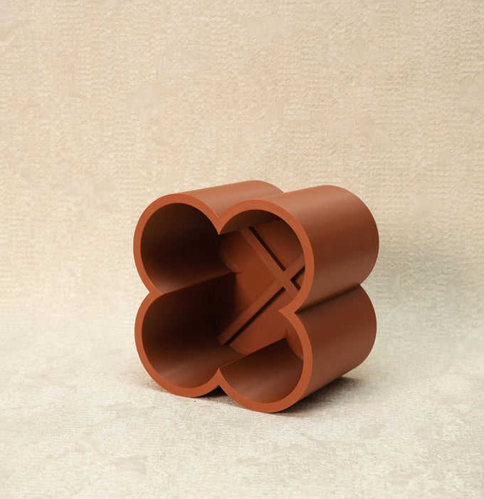 “Bloom” decorative plant riser side view