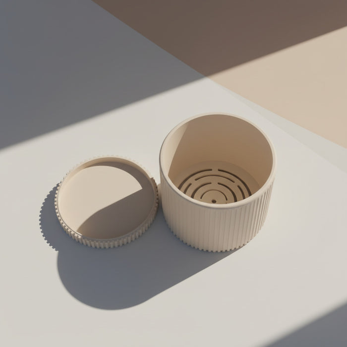Fluted Planter with Drainage, Ribbed Plant Pot "Sano"