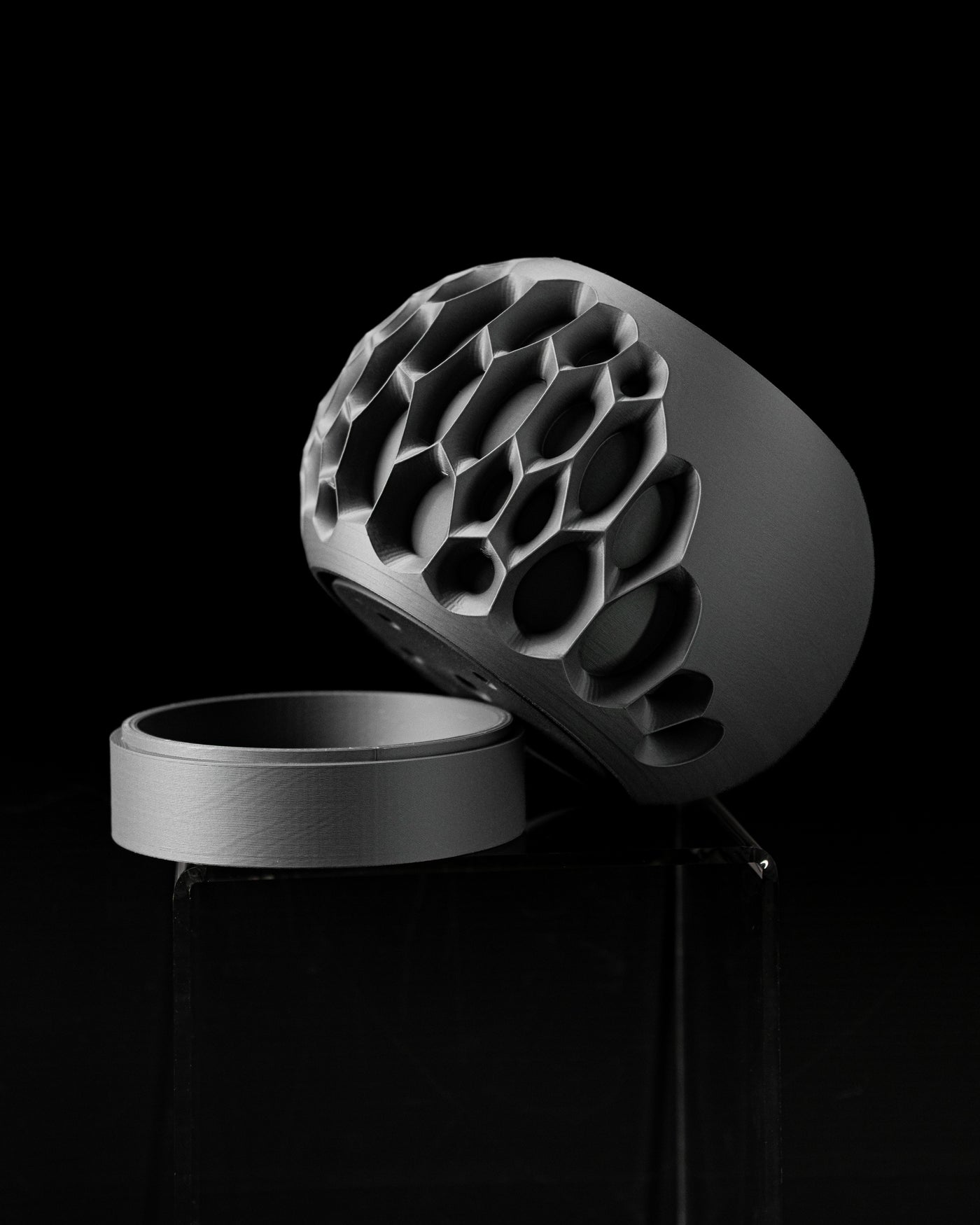 Virus sculptural indoor planter, product view 7