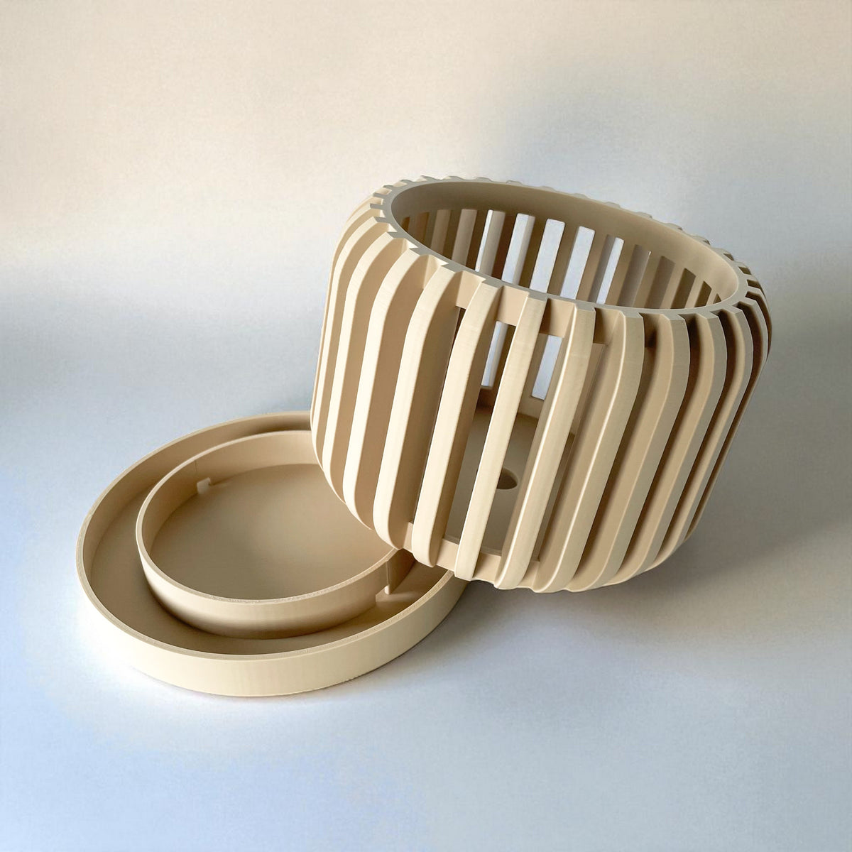 Alden tall vertical slats ventilated orchid pot, top opening view