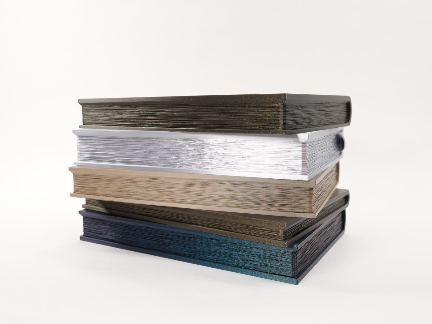 Book planter Orven 3 with sculptural stacked-book form and custom colors