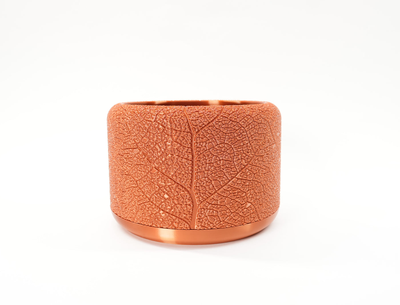 Leaf Vein a raised botanical vein pattern wrapped around a rounded body indoor planter, side view