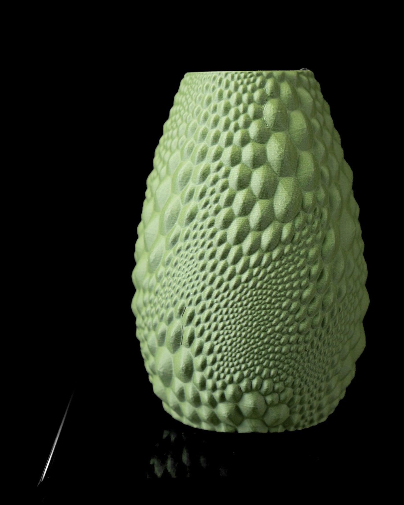 Gato textured vase with raised pebble-scale relief, front view
