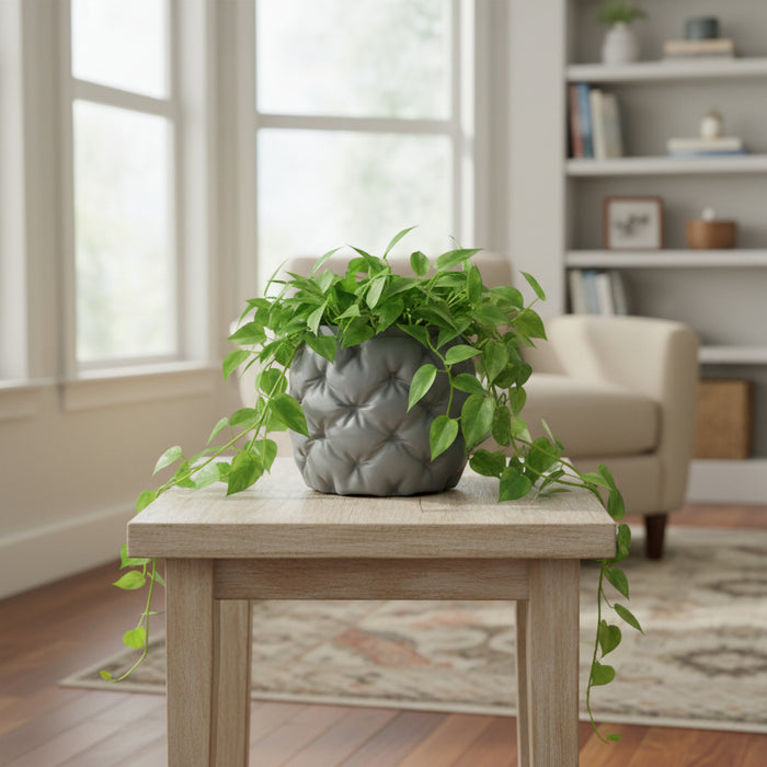 3D Printed Textured Plant Pot "Kivu" with Drainage