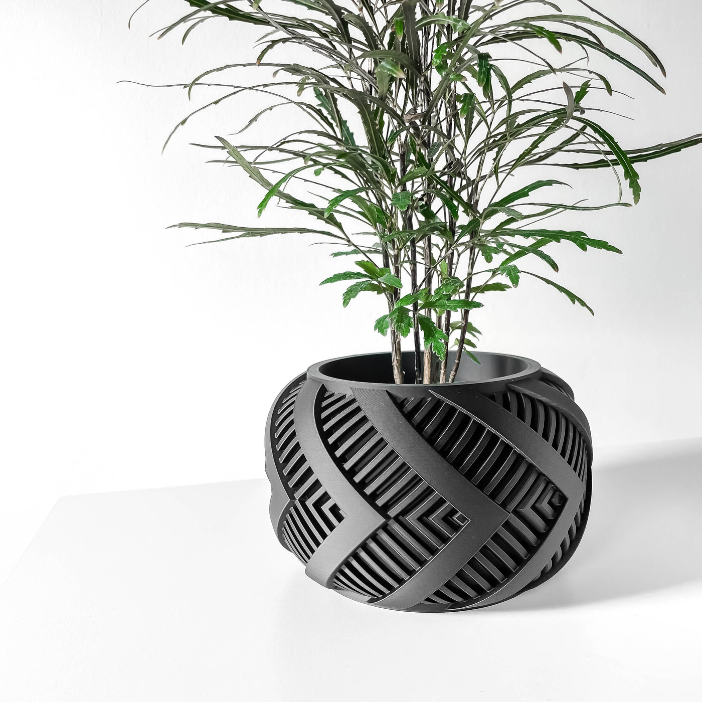 Alko ribbed indoor planter, product view 2