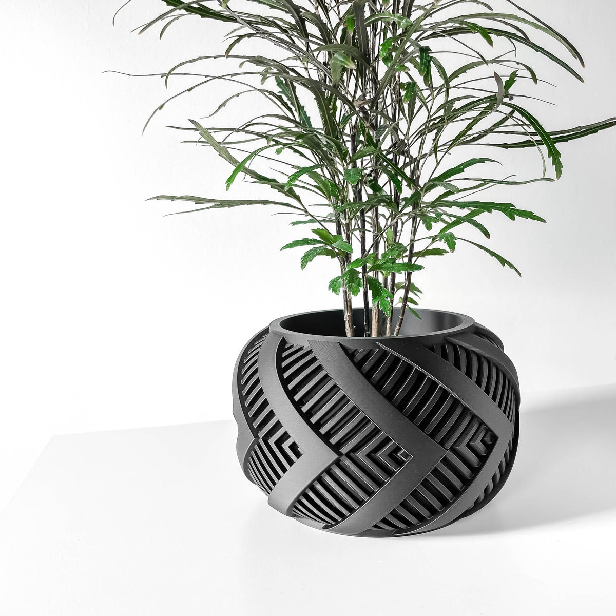 Alko ribbed indoor planter, product view 2