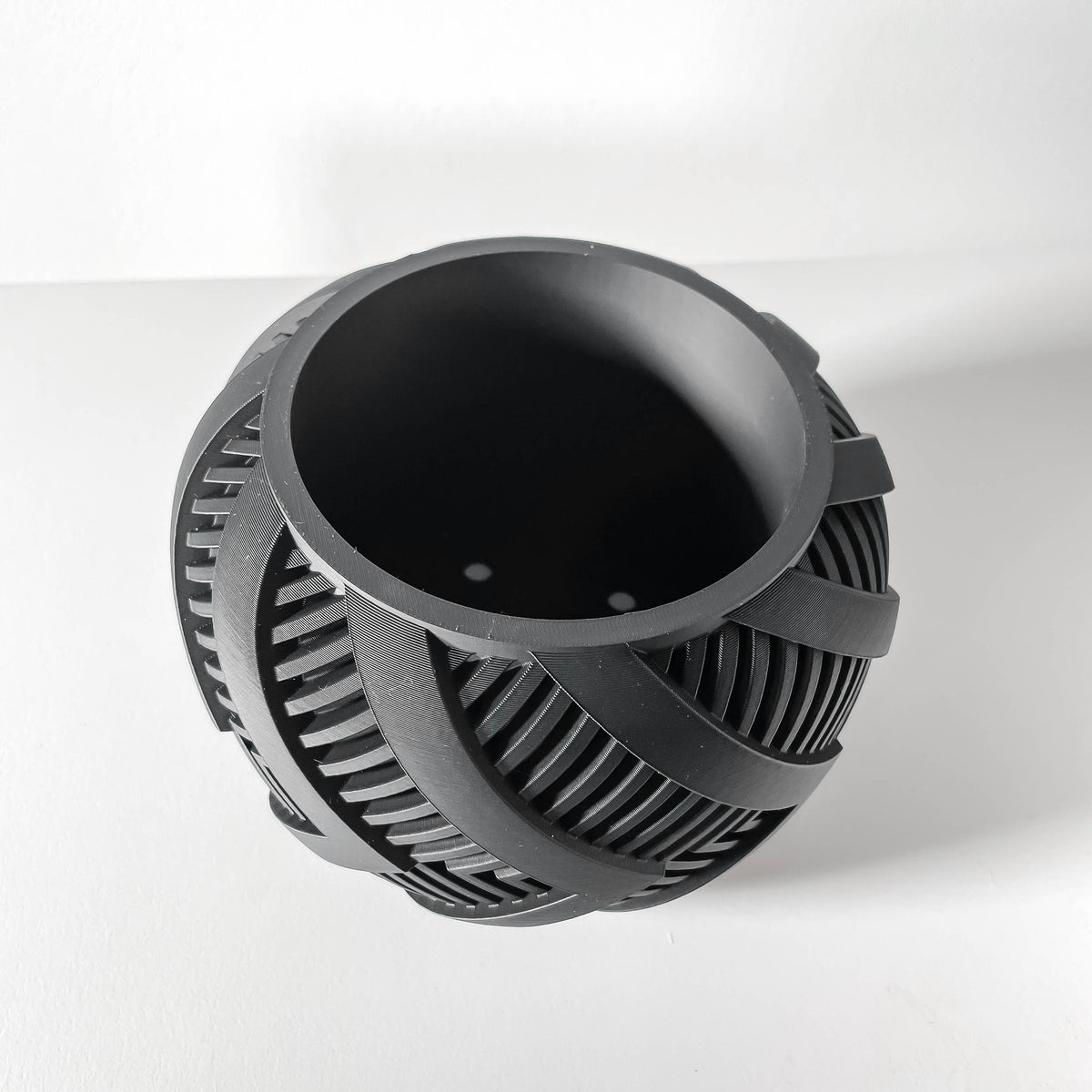 Alko ribbed indoor planter, product view 5