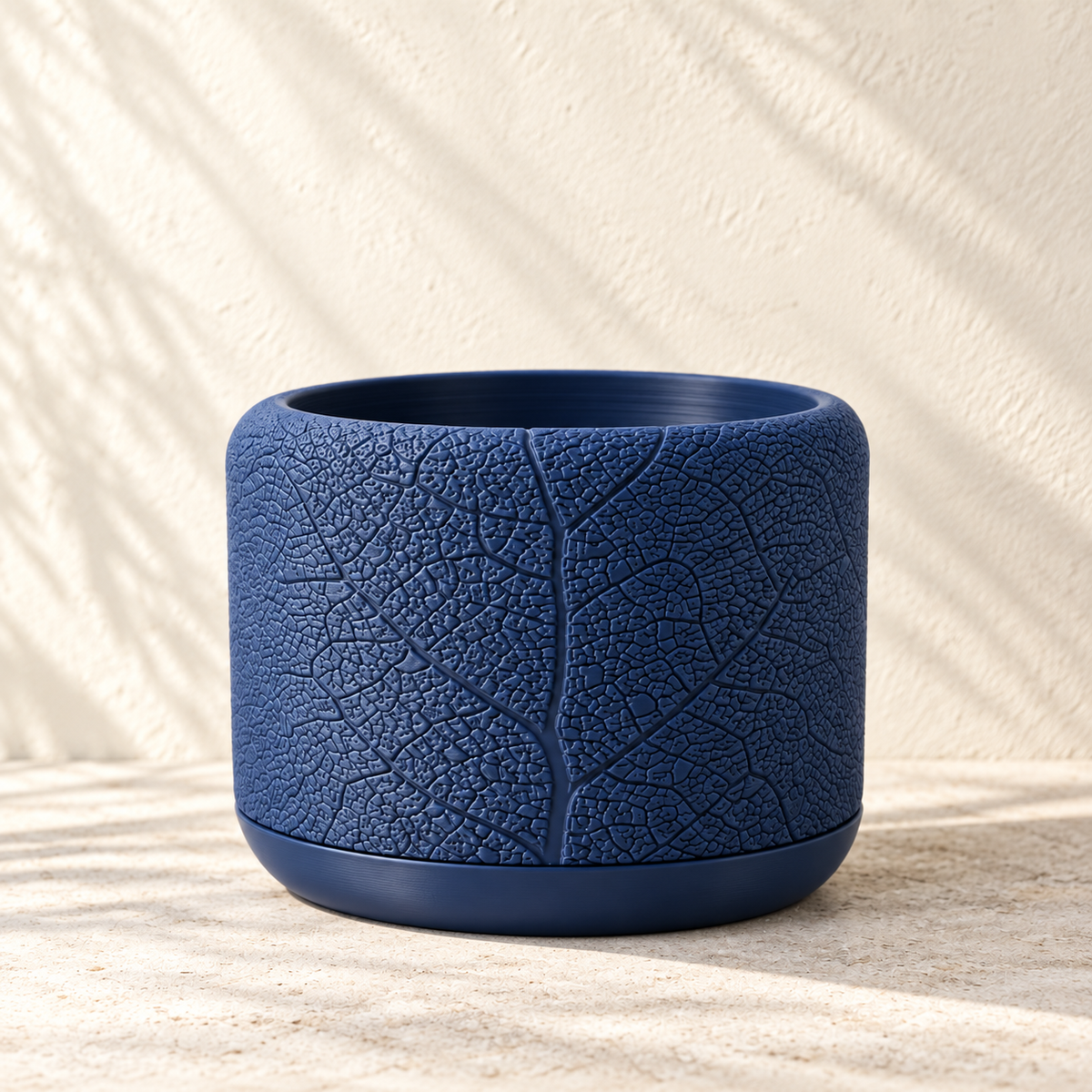 Leaf Vein indoor planter with detailed botanical leaf-vein relief
