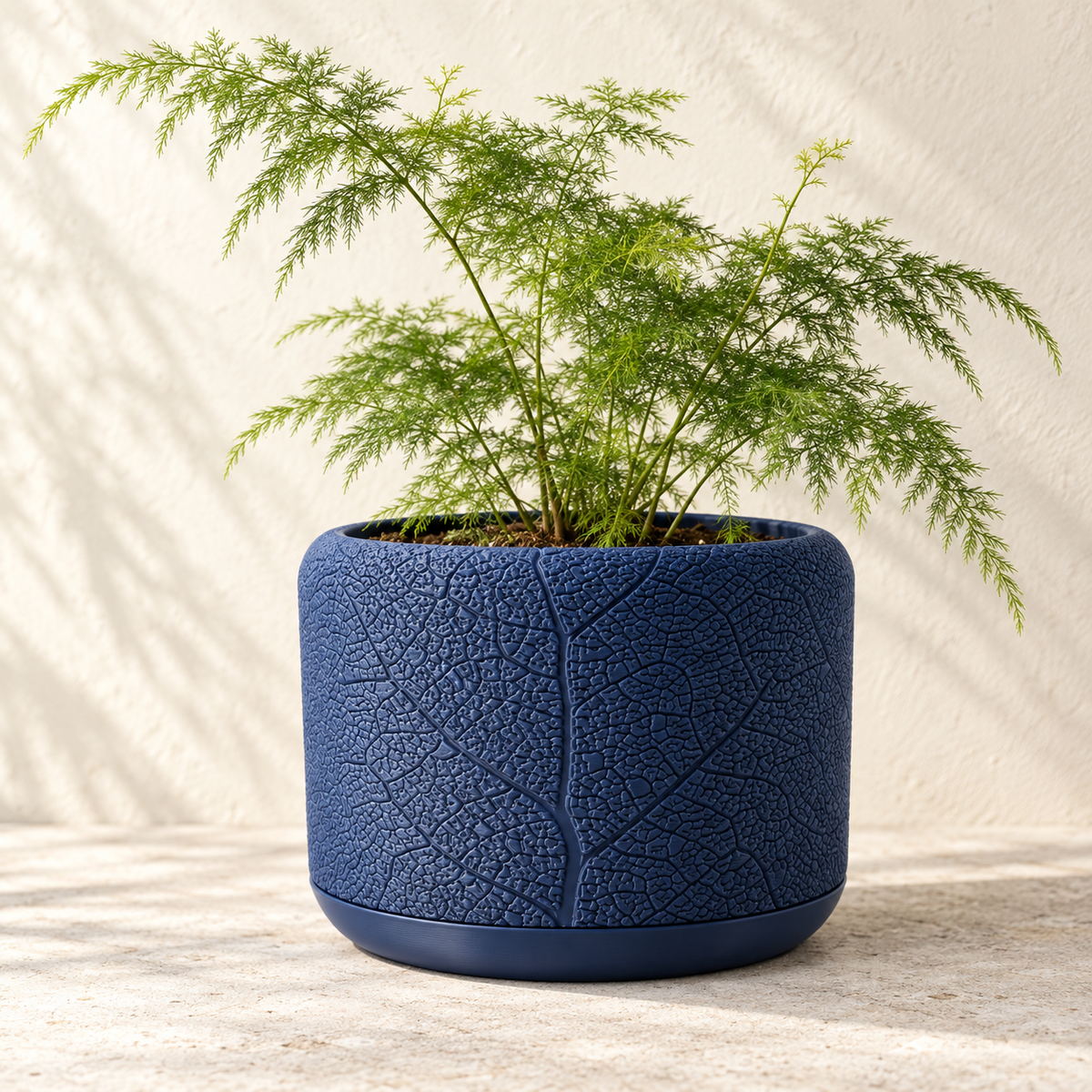 Leaf Vein indoor planter with botanical leaf-vein relief