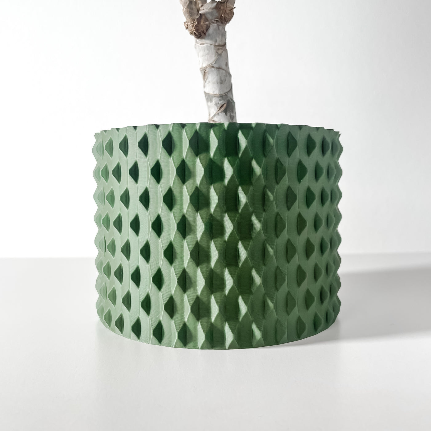 Ondir geometric indoor planter, product view 3
