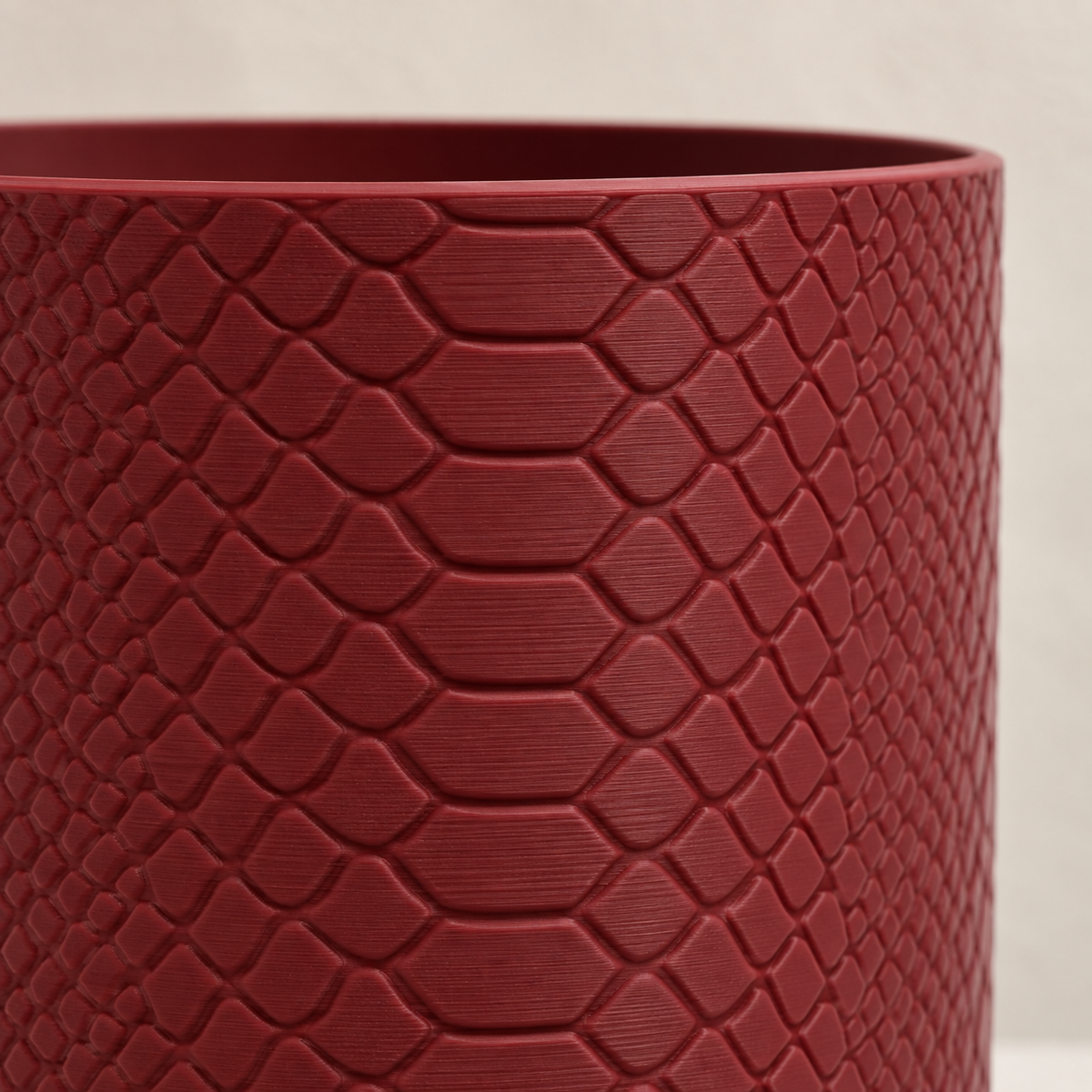 Serpen 3D printed indoor planter highlighting subtle snake-scale texture
