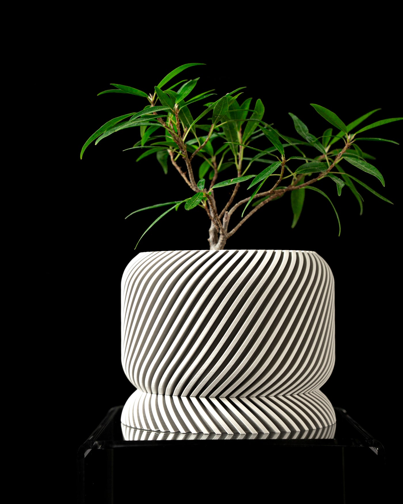 Slant ribbed indoor planter, product view 1
