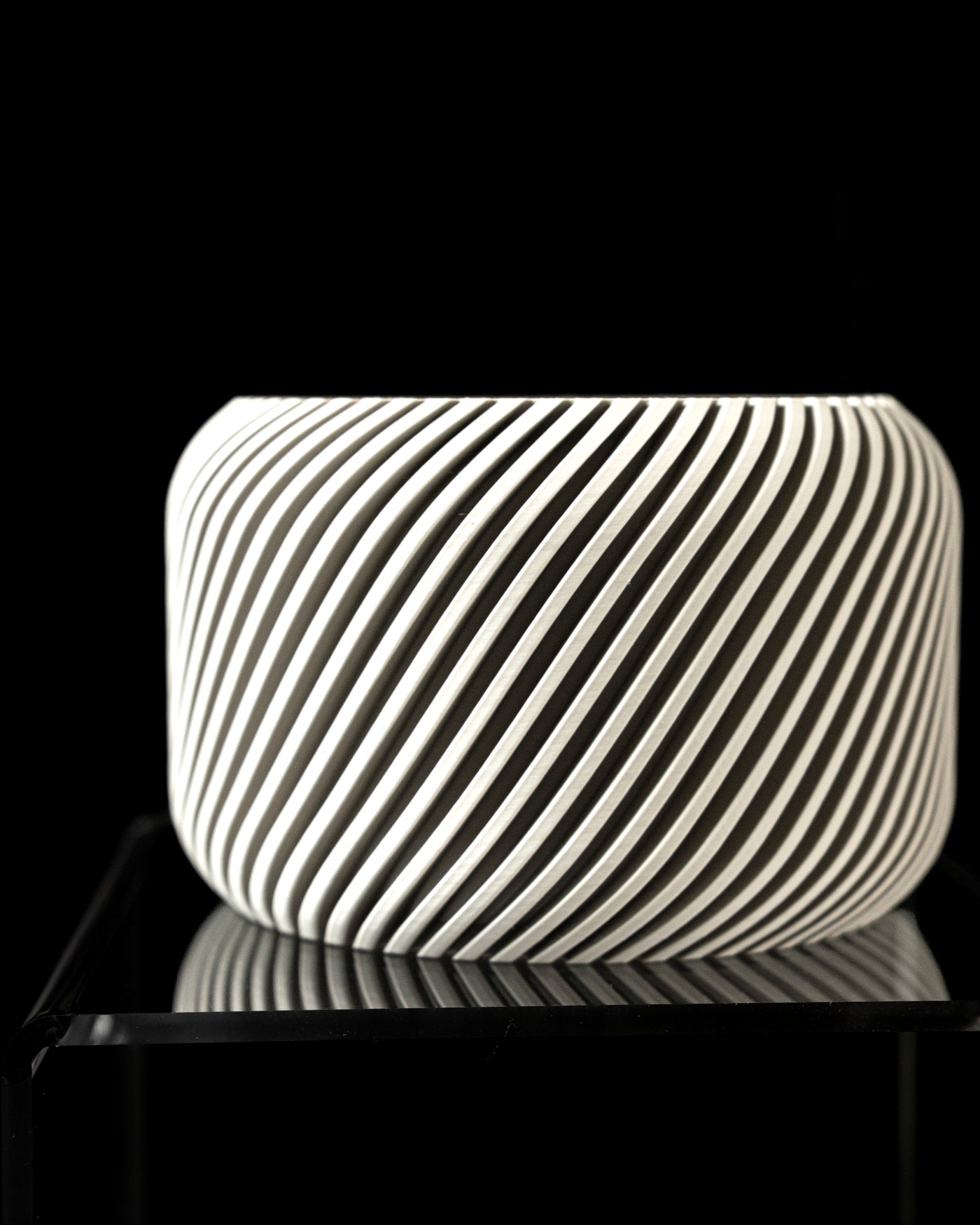 Slant ribbed indoor planter, product view 2