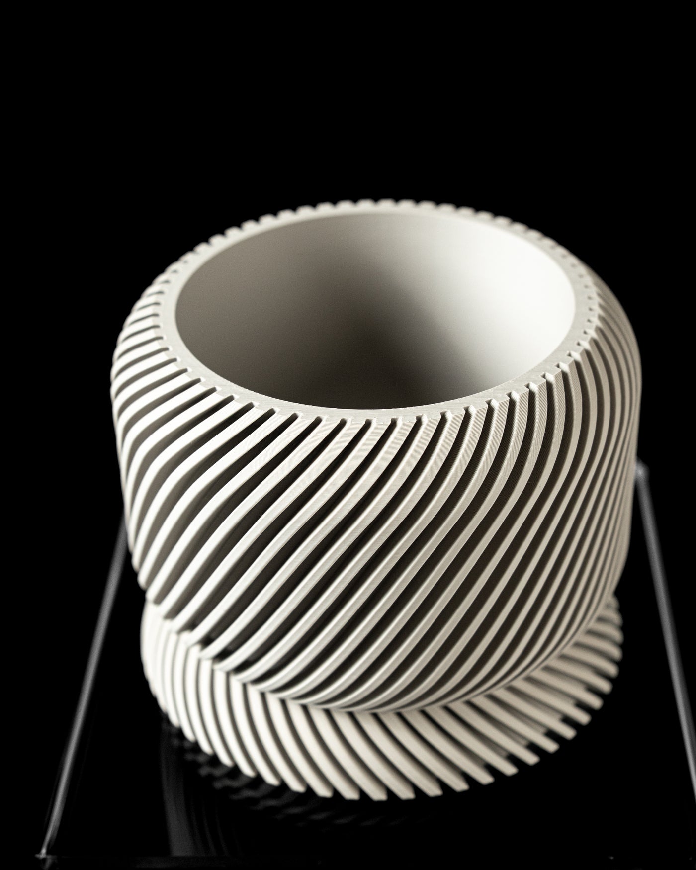 Slant ribbed indoor planter, product view 4