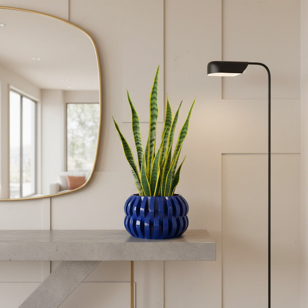 Povan ribbed indoor planter, product view 3