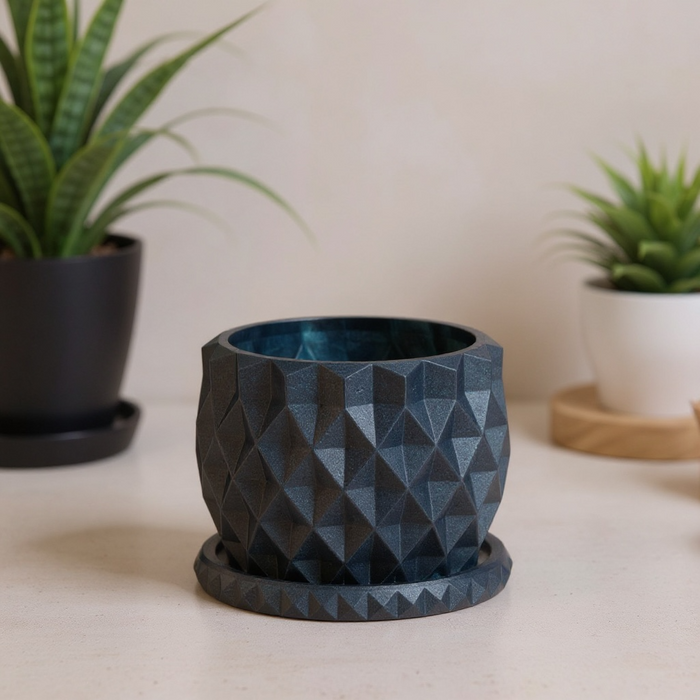 3D Printed Planter Pot "Prisma" with Drainage, Geometric Plant Pot, Modern Succulent Pot, Gift, Unique Home Decor