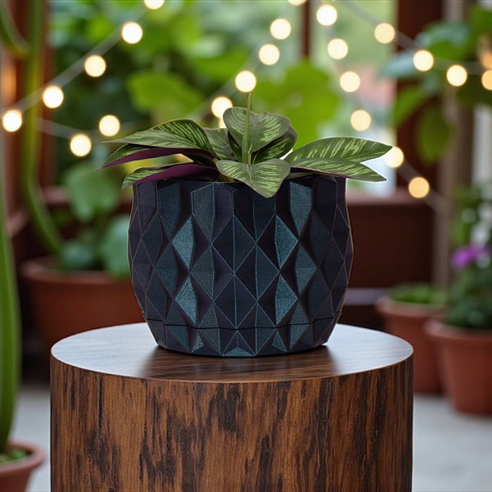 3D Printed Planter Pot "Prisma" with Drainage, Geometric Plant Pot, Modern Succulent Pot, Gift, Unique Home Decor