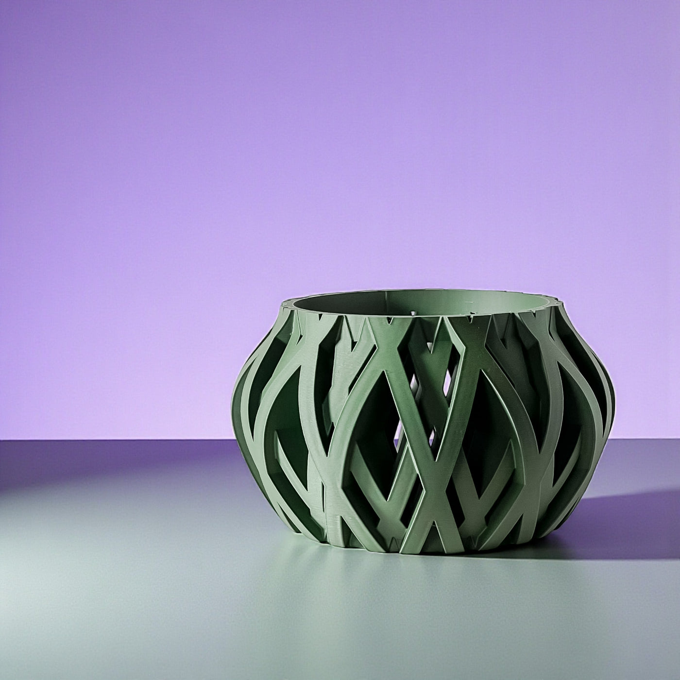 Rimo rounded lattice ventilated orchid pot, side view