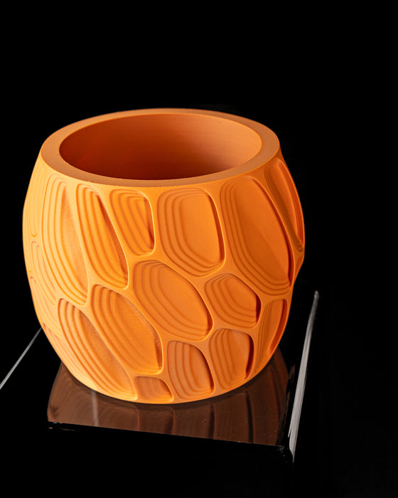 Ringo round textured planter product view