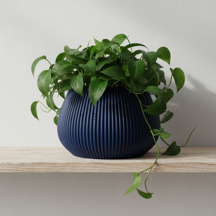 Ribbed Planter – Modern Fluted Plant Pot with Drainage "Rivon"