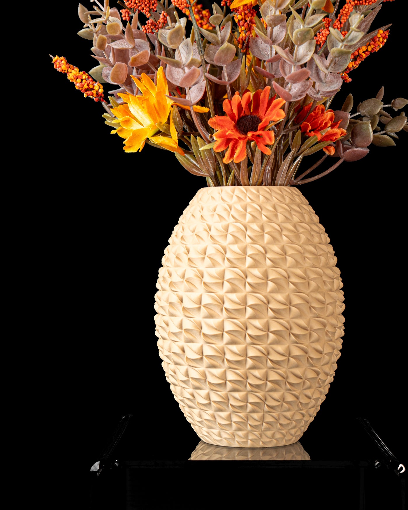 Sando textured oval vase with flowers, front view