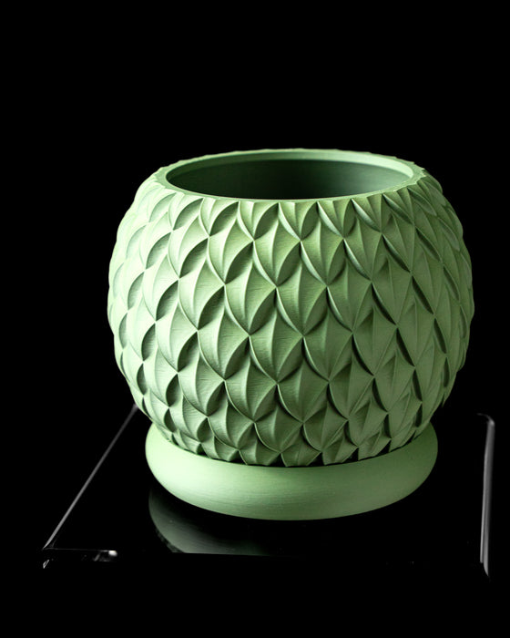 Scale indoor planter front angle with raised leaf-scale surface