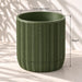 Spigo wall planter size guide with arrows marking the inner diameter and overall height.