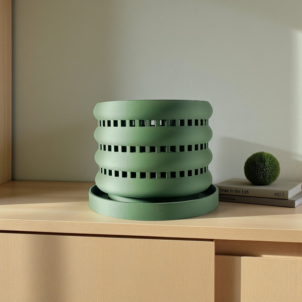 Ulra ventilated orchid pot with horizontal bands, empty pot with matching tray