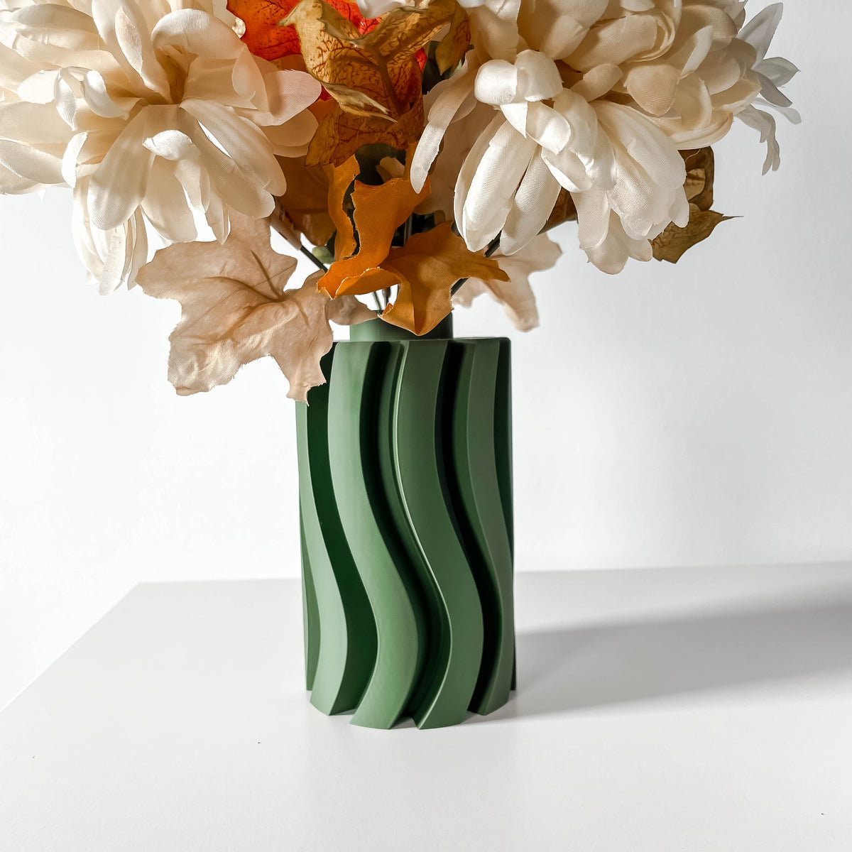 Oren geometric vase for flowers, product view 1
