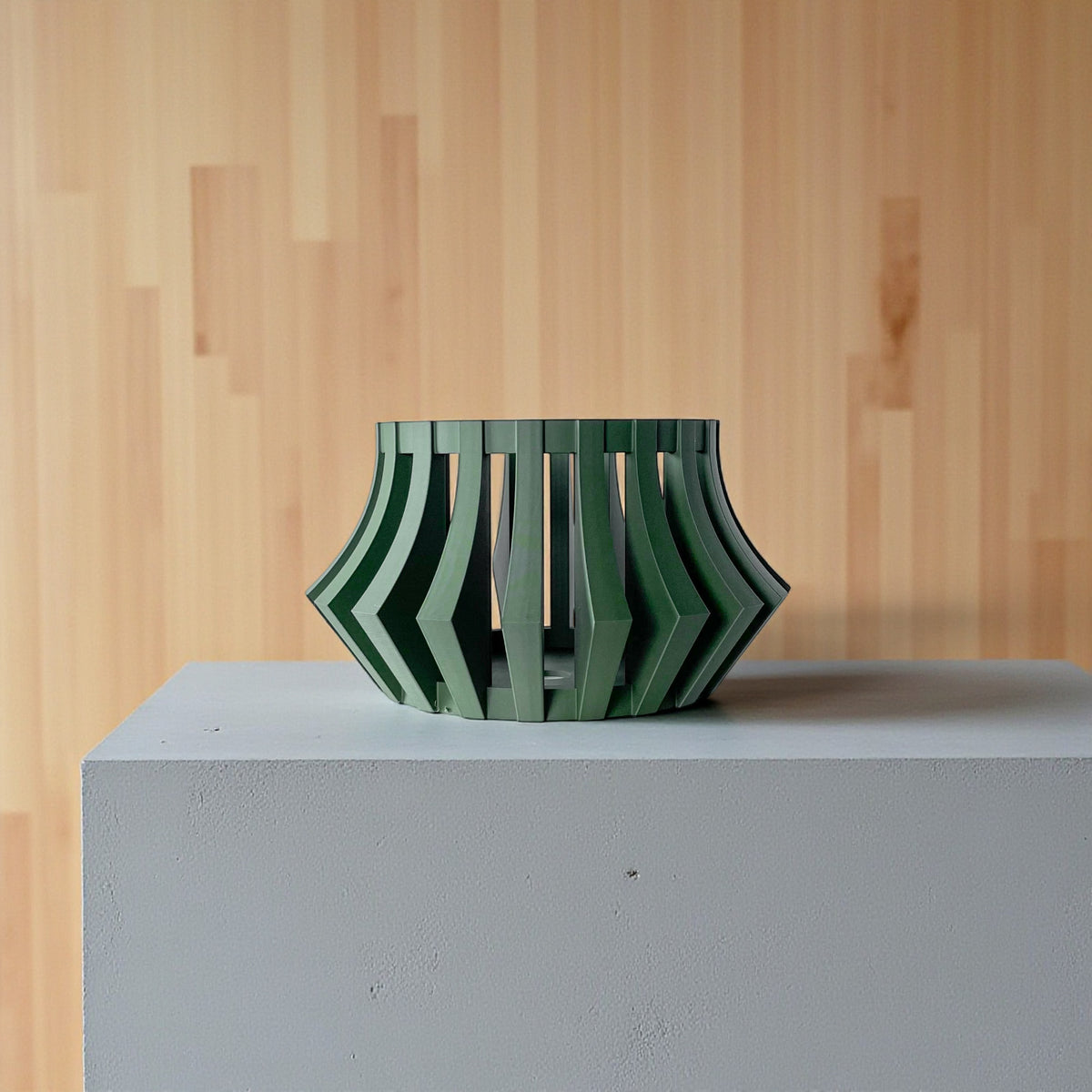 Veria sculptural openwork ventilated orchid pot, top opening view