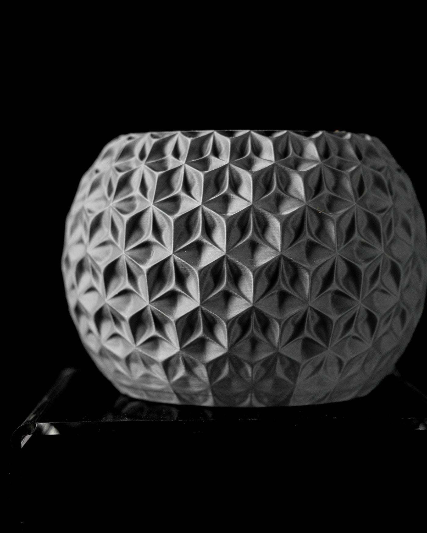 Trihex geometric indoor planter, product view 4