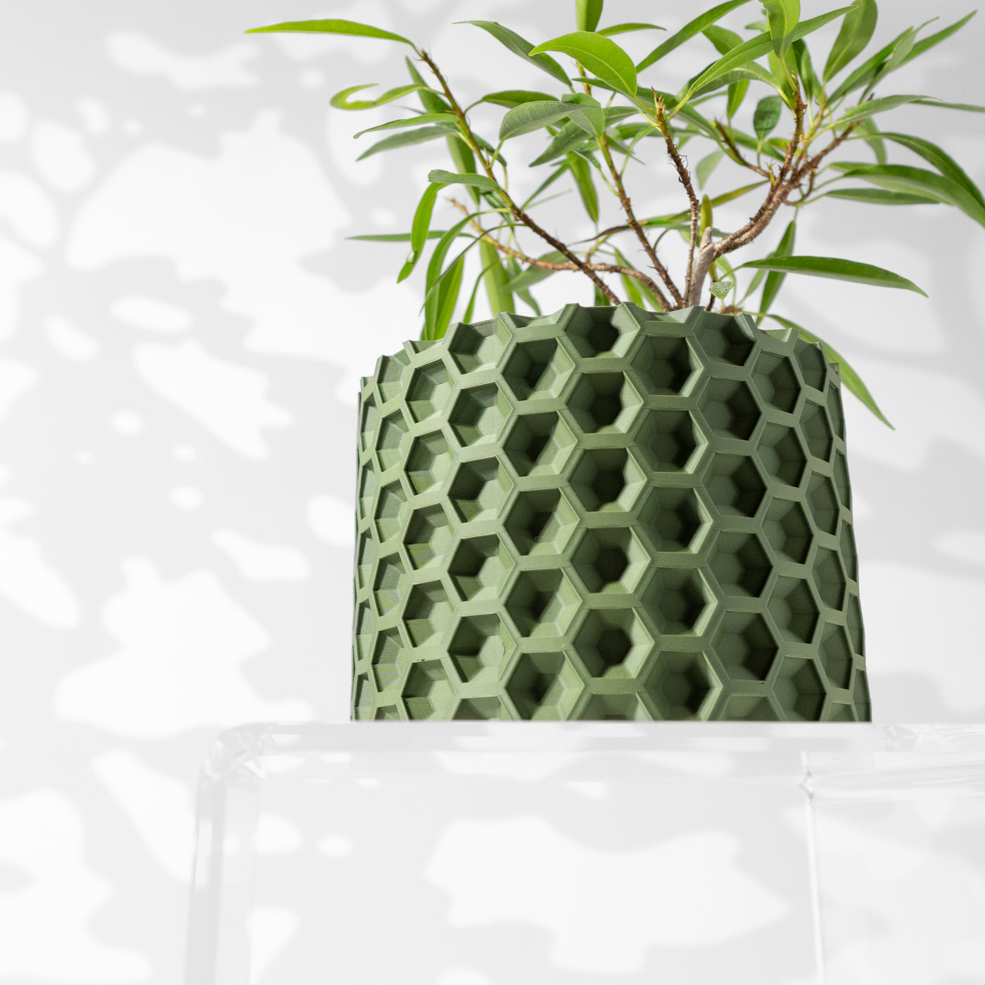 Armos geometric indoor planter, product view 4