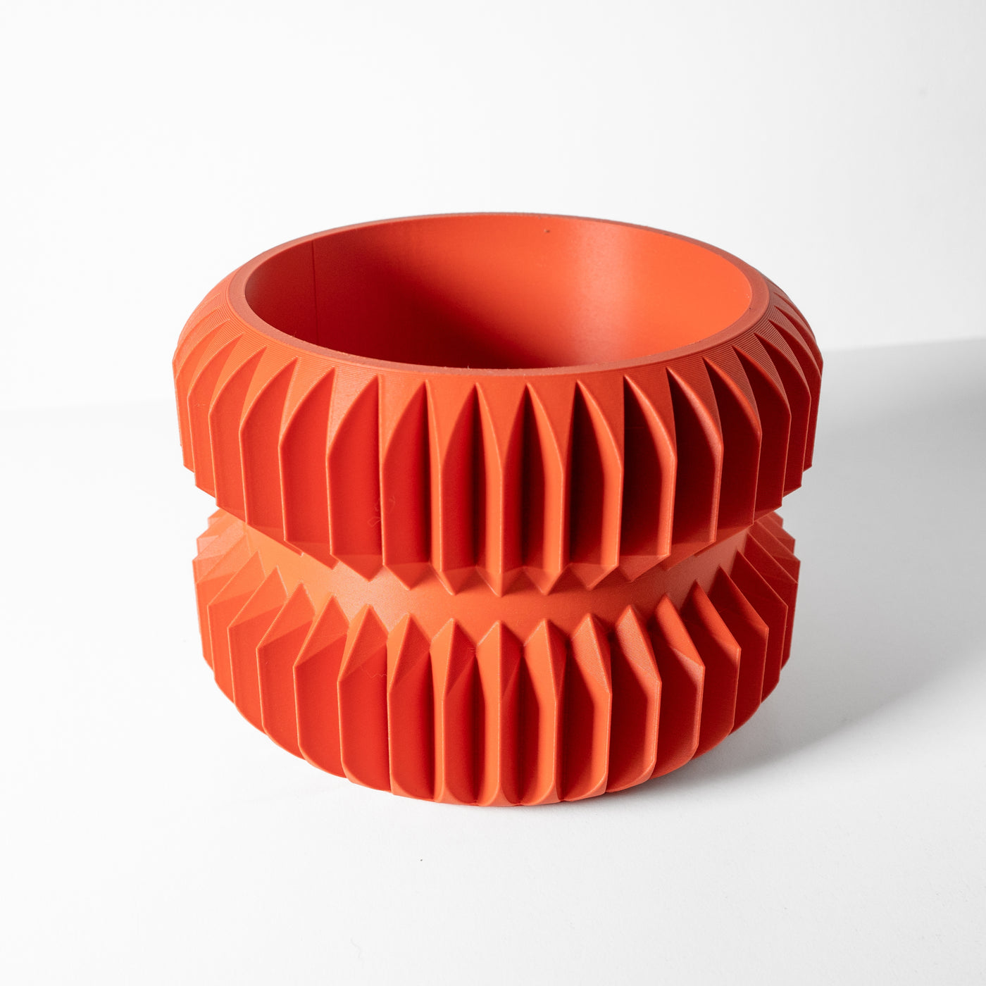 Pilas geometric indoor planter, product view 5