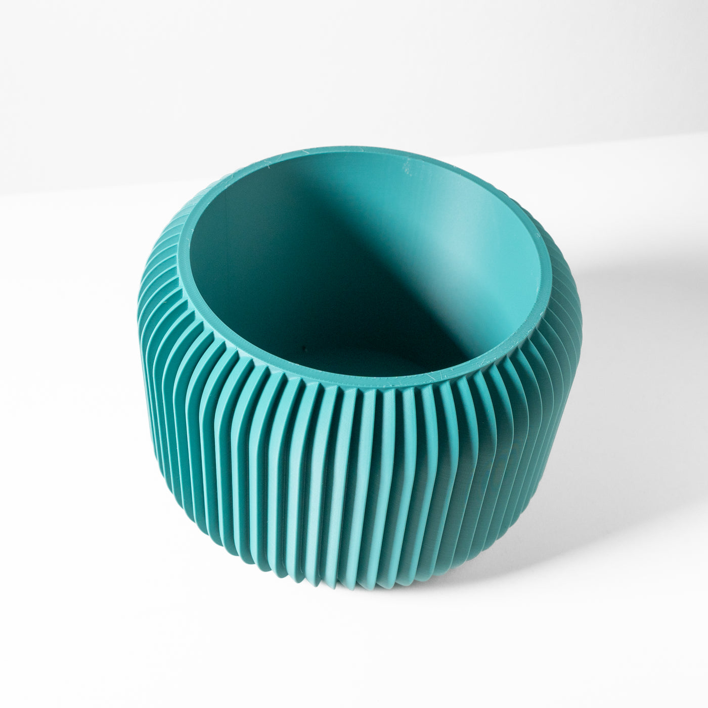 Unis ribbed indoor planter, product view 5