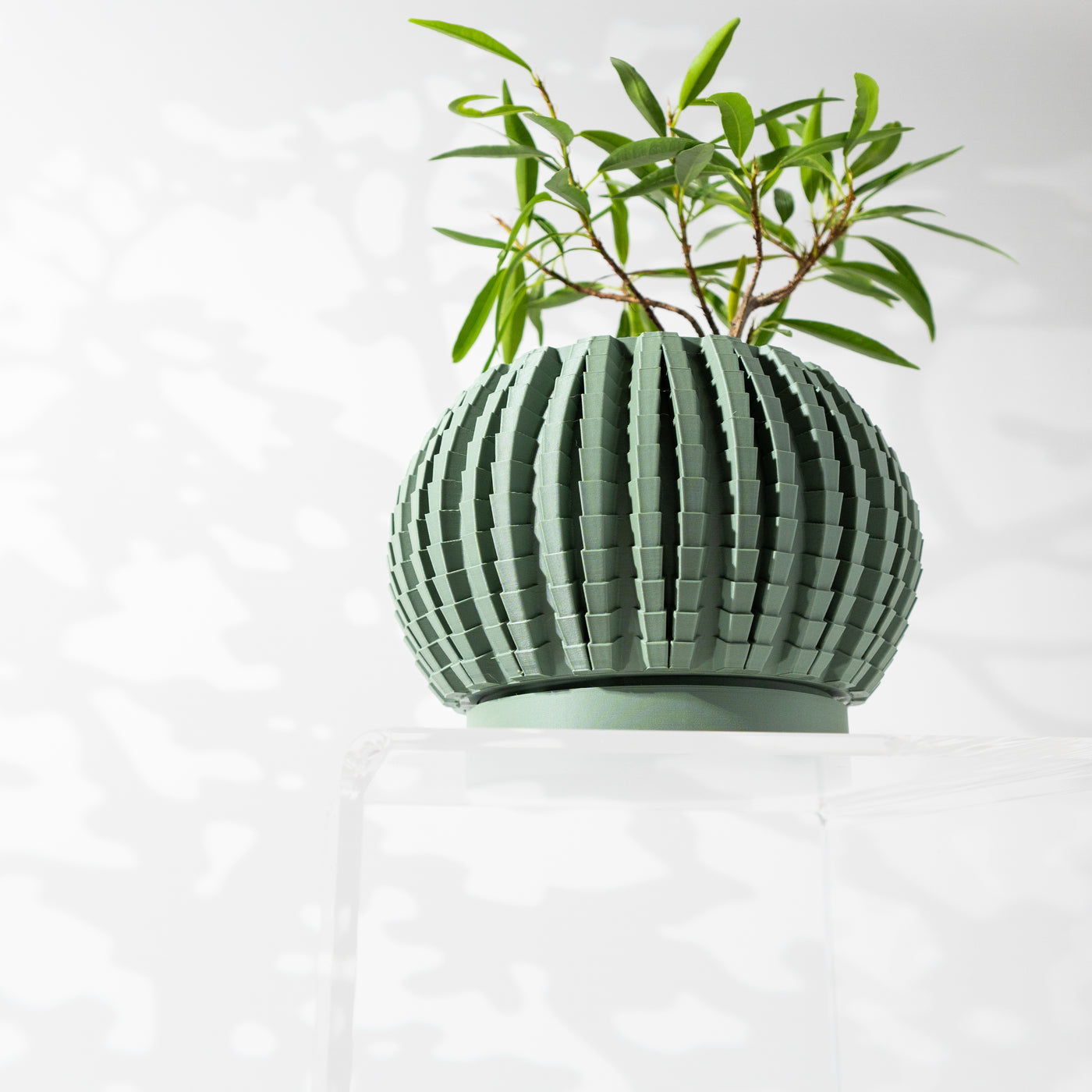 Uralo layered indoor planter, product view 3