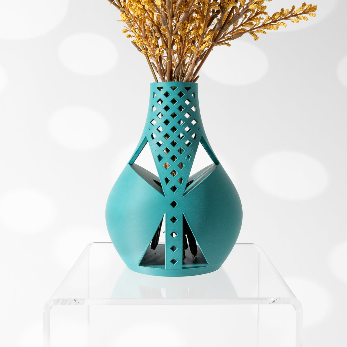Arin openwork vase for flowers, product view 1