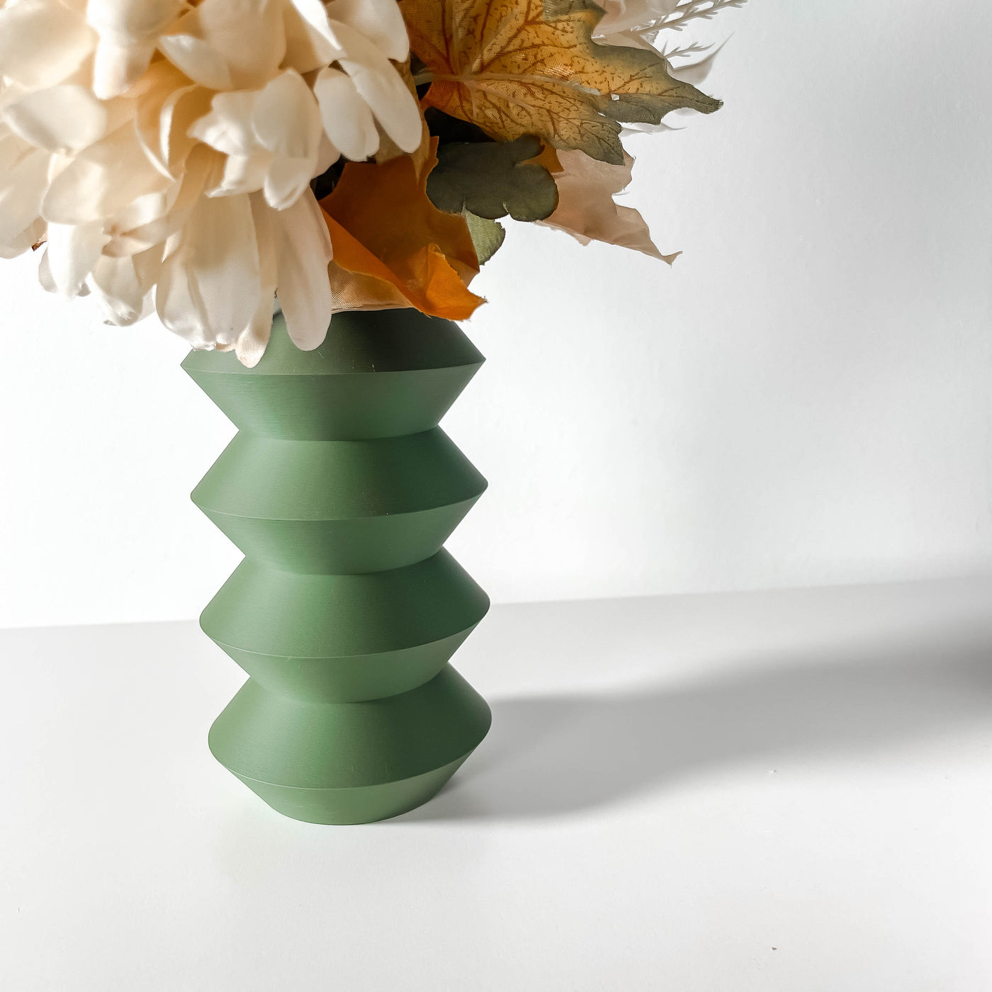 Huso geometric vase for flowers, product view 2
