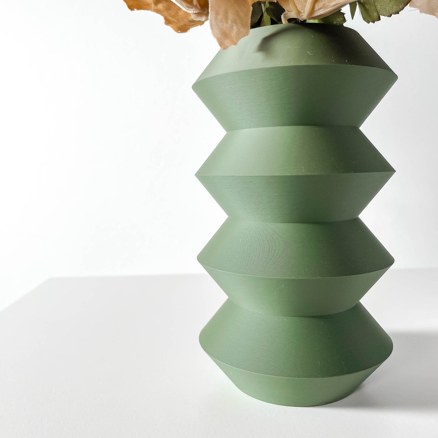 Huso geometric vase for flowers, product view 3