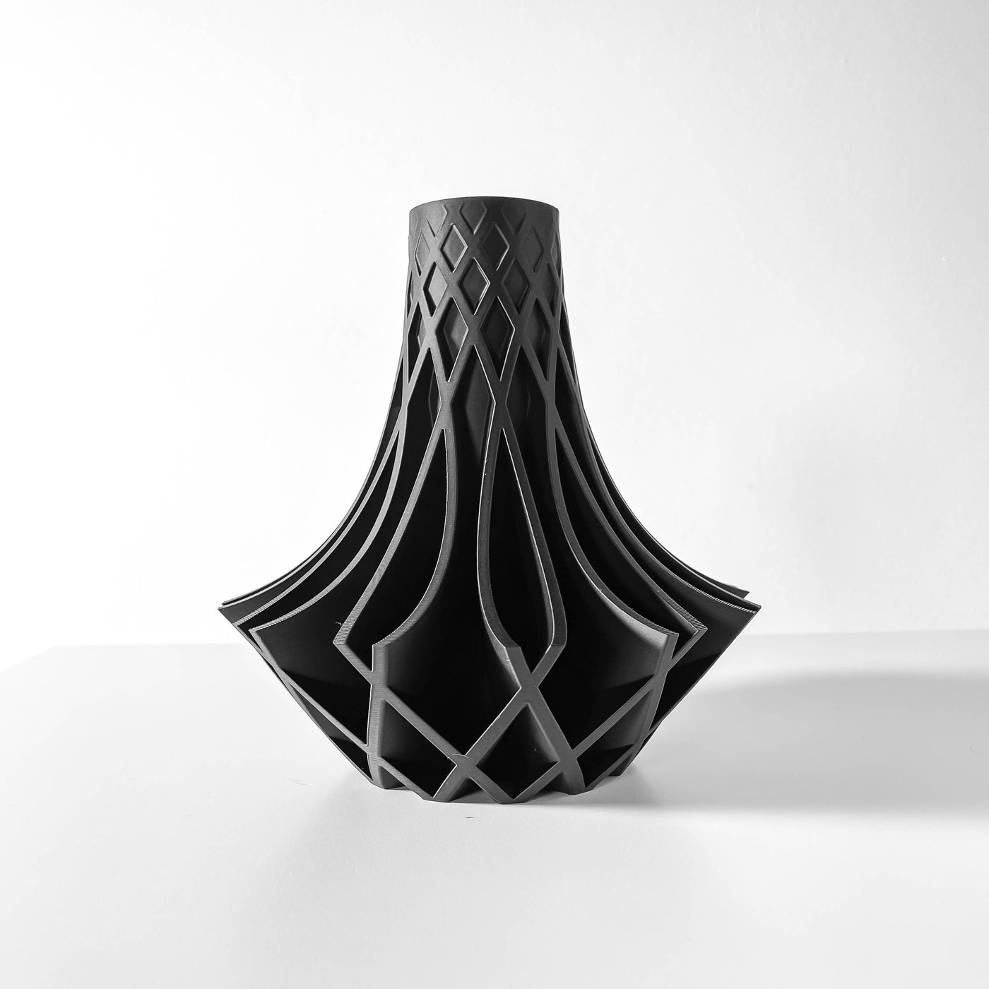 Kiva geometric vase for flowers, product view 4