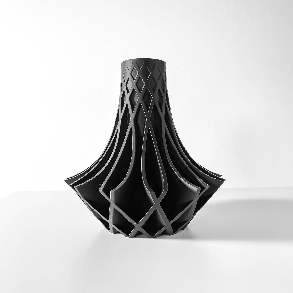 Kiva geometric vase for flowers, product view 4