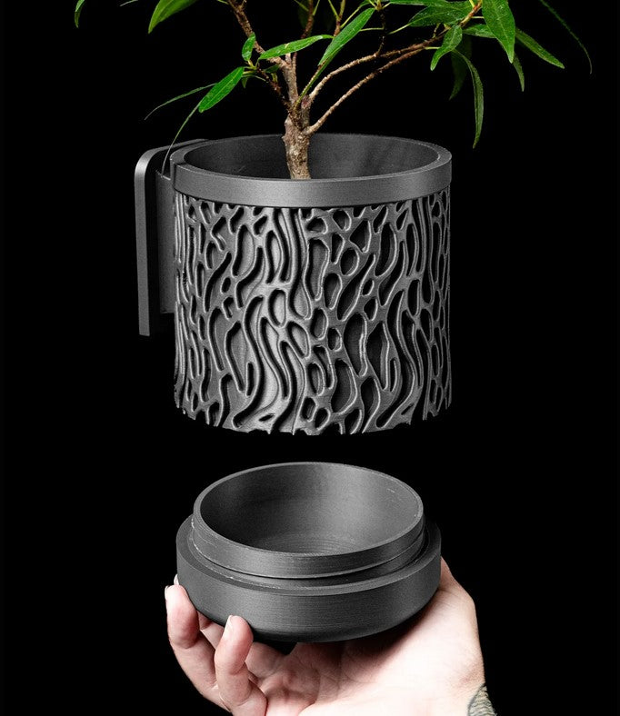 Grove textured wall planter with matching drainage tray